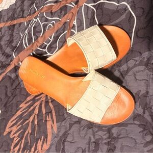 Chic Cream Woven Slide Sandals